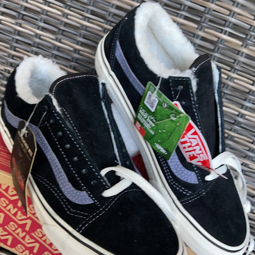 Vans Old Skool Mte Nubuck/Black WMNS” Sherpa Sneakers - Picture 8 of 16